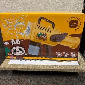 Labubu Automatic Bubble Blower